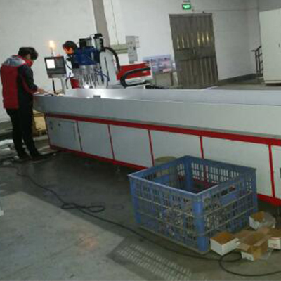 自動攻絲機的設(shè)計、運動方向及性能穩(wěn)定判斷