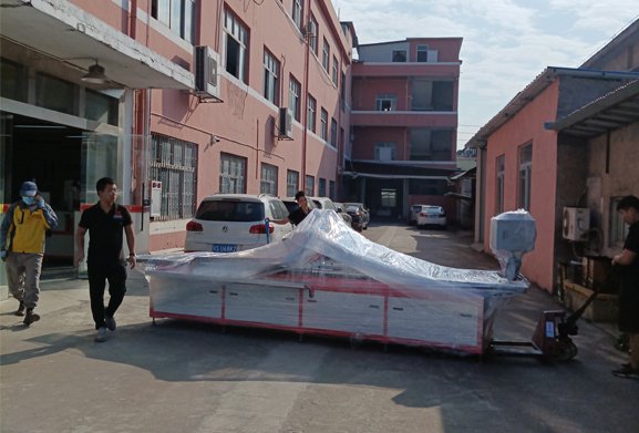 便宜的自動(dòng)鉆孔機(jī)是否更具成本效益？